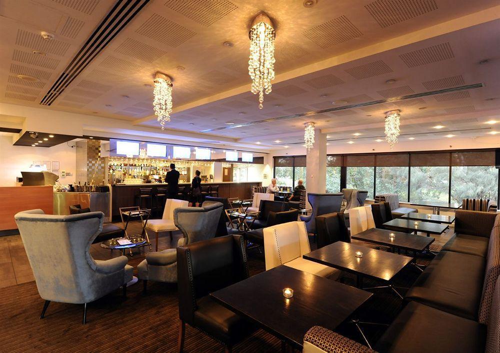 Assured Ascot Quays Apartment Hotel Perth Esterno foto
