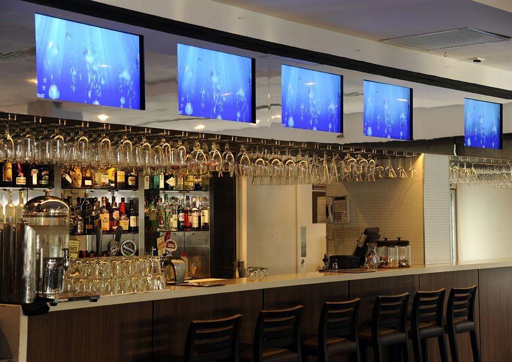 Assured Ascot Quays Apartment Hotel Perth Esterno foto