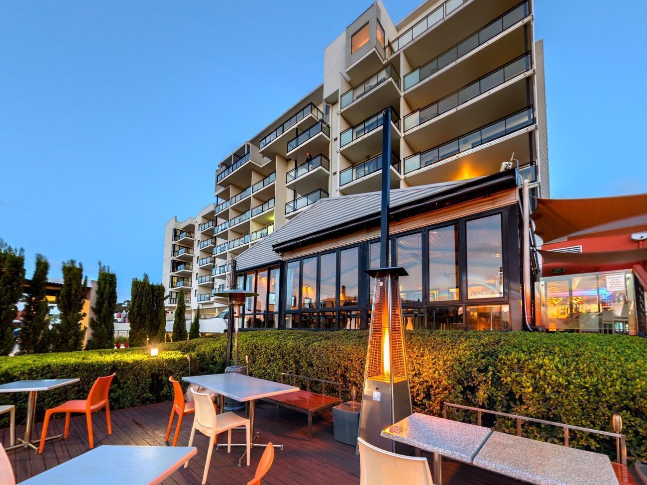 Assured Ascot Quays Apartment Hotel Perth Esterno foto