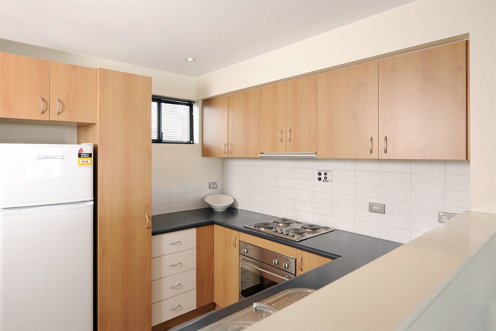 Assured Ascot Quays Apartment Hotel Perth Esterno foto